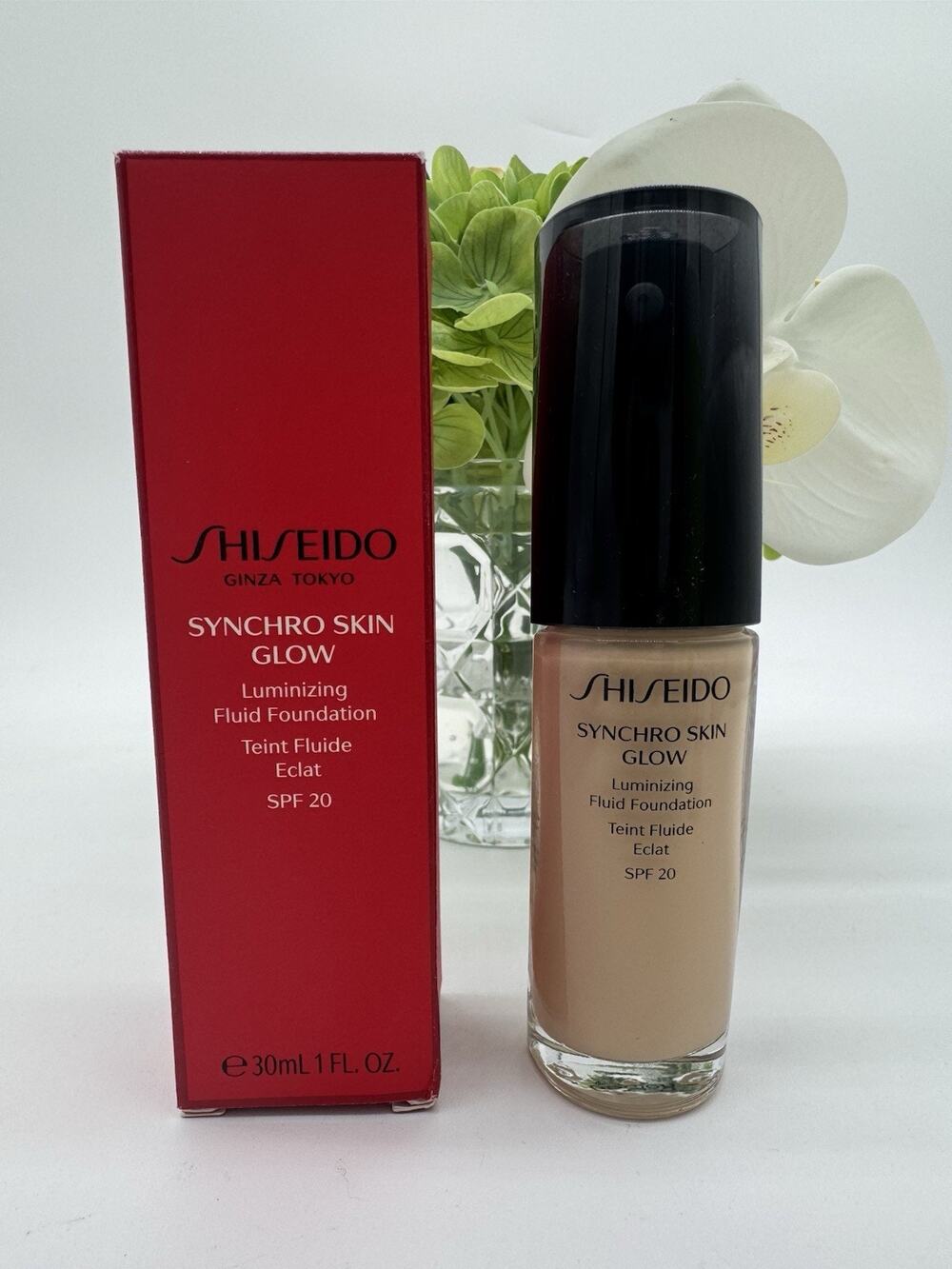 Shiseido Synchro Skin Glow Luminizing Fluid Foundation SPF 20 (Golden 2) 30mL